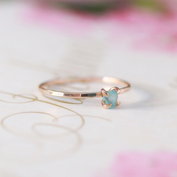 Handmade 14k Gold Dainty Rough Apatite Ring - Picture 3 of 3
